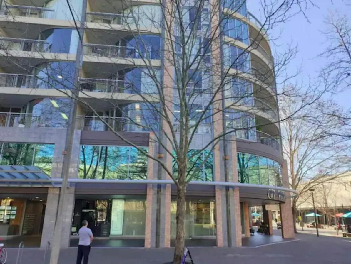 Dana-Cozy Apartment With Shared Entry In The City Canberra