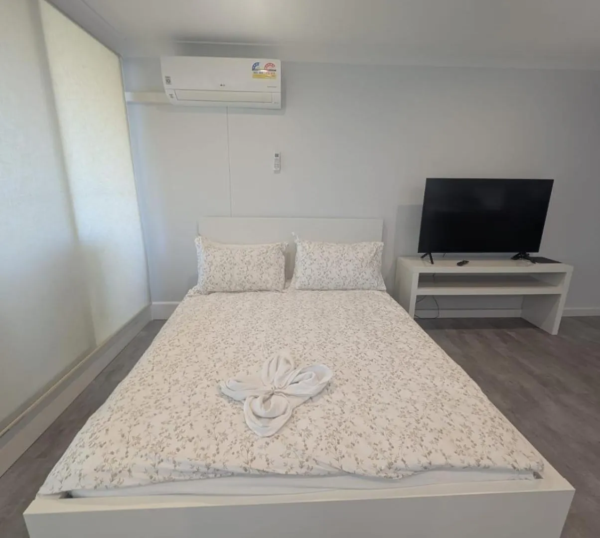 Dana-Cozy Apartment With Shared Entry In The City Canberra 0*,